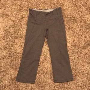 Lulu crop flare leggings